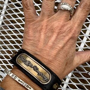 Leather cuff, up to 7 1/4” wrist